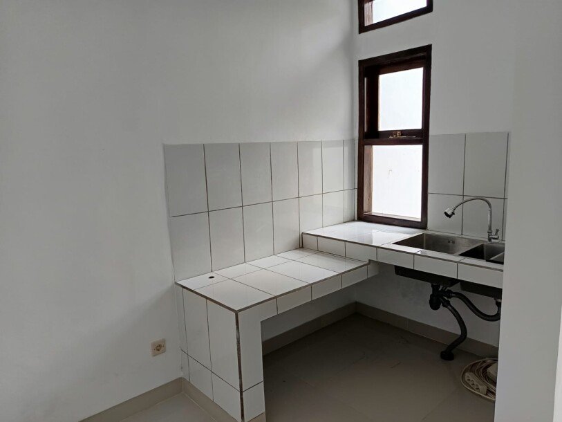 JUAL RUMAH CIBIRU BANDUNG HADAP TIMUR POSISI HOOK CICIL KE DEVELOPER TANPA BI CHECKING-6